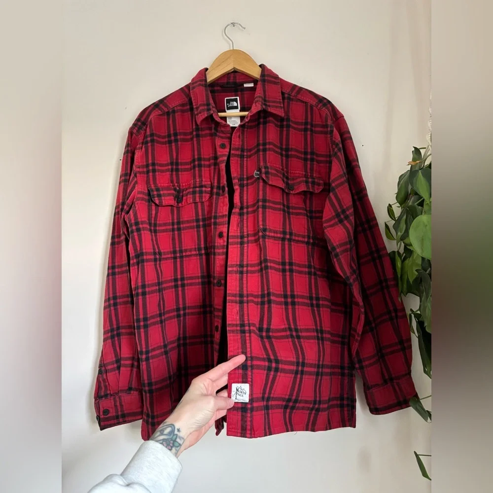 The Northface Cotton Flannel in Red